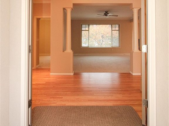 4th image of 2301 22nd Avenue Ct NW