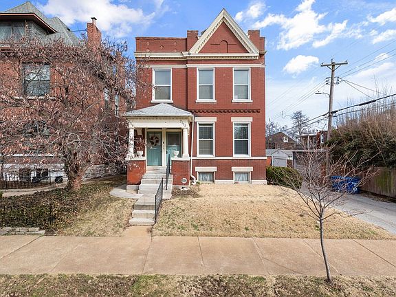 2nd image of 2710-12 Virginia Ave