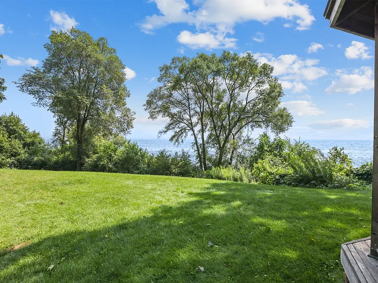 5200 Lakeshore Rd — Photo 15