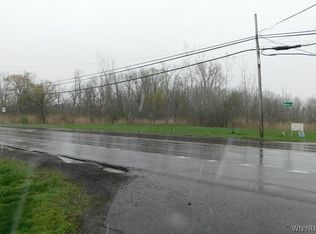 12739 Main Rd, Akron, NY 14001