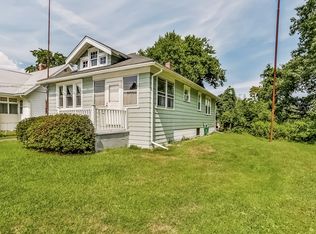 50 Oakwood St, Bridgeport, CT 06606