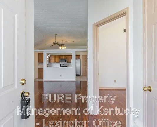 3rd image of 3505 Ellemoor Ct
