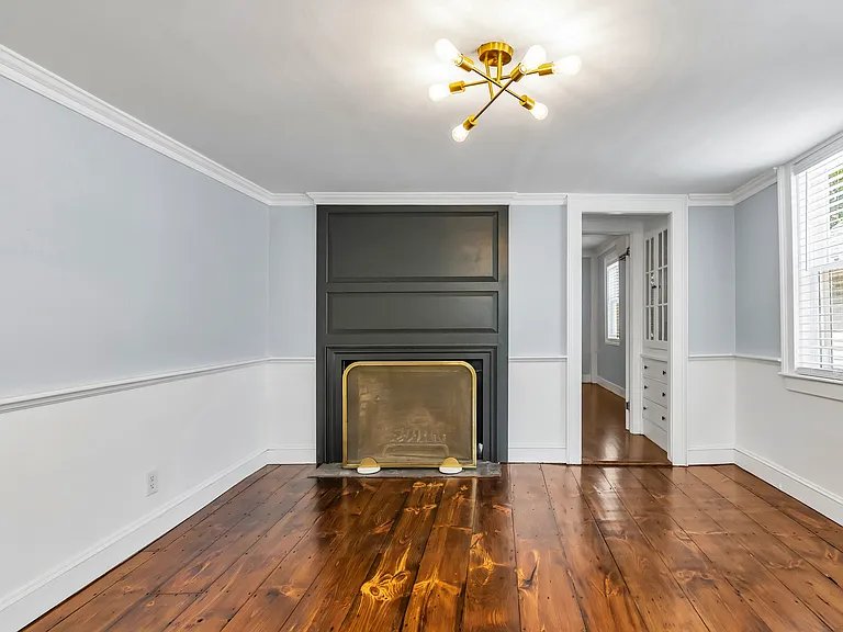20 Pickman St #2 — Photo 18
