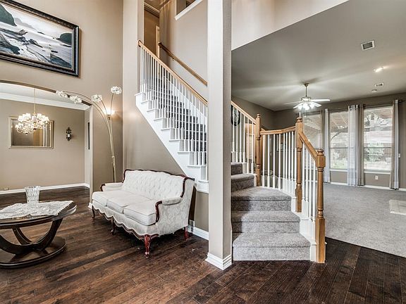 3rd image of 11108 Premier Dr