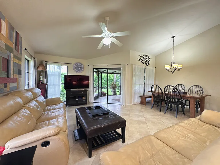 13018 Parktree Ct — Photo 14
