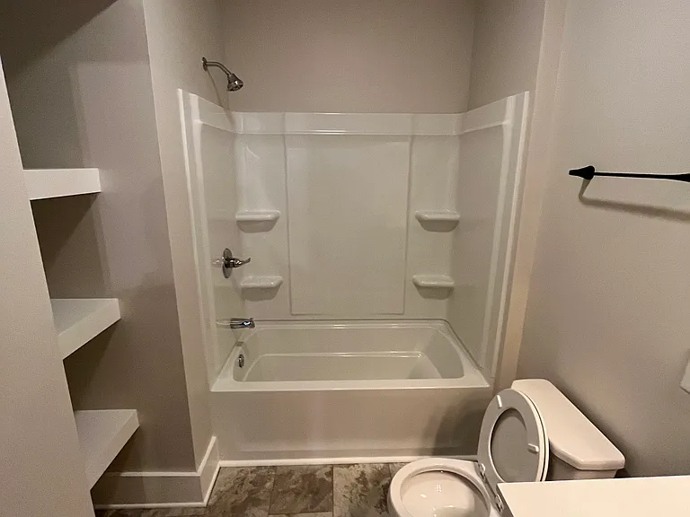 421 N Lafayette Ave — Photo 21