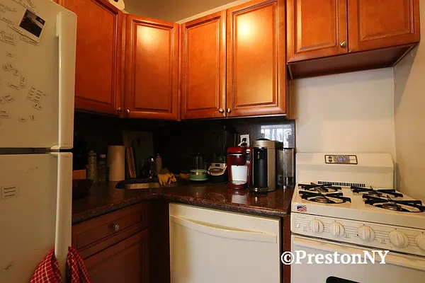 Rented by JM Preston Properties LLC | media 14