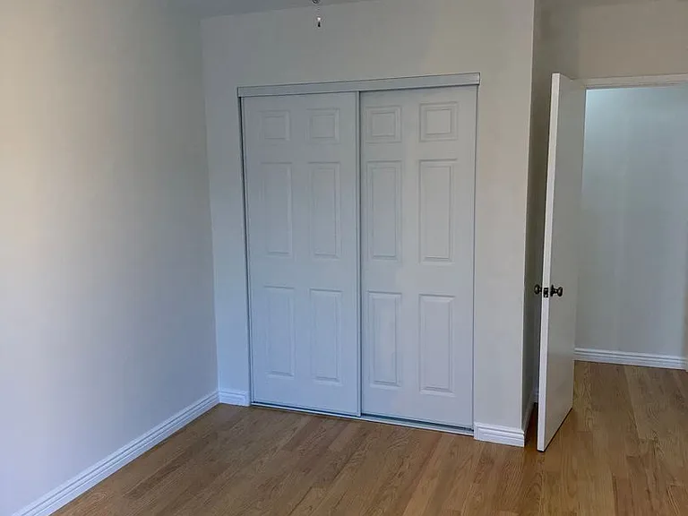 180 S Mountain View Ave — Photo 22