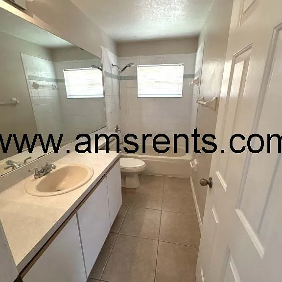 2404 Condado Ct — Photo 29
