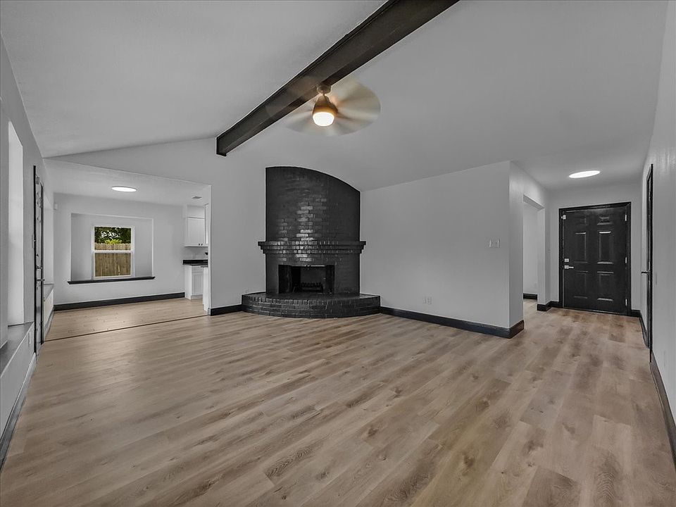 1st image of 3950 Cypress Wood Ct