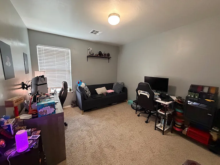 8032 Erryn Ln — Photo 6