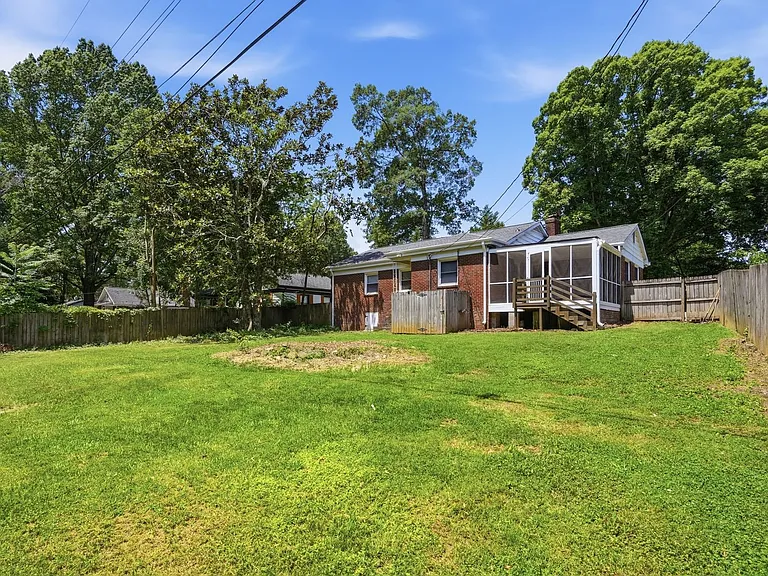 1230 Roanoke Ave — Photo 45