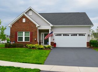 1275 Colchester Ln, Aurora, IL 60505