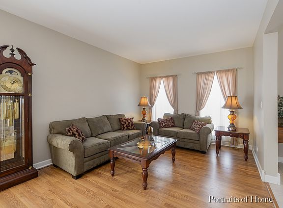 3rd image of 239 Hearthstone Dr