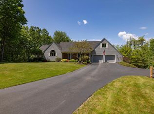 27 Rock Orchard Ln, Rye, NH 03870