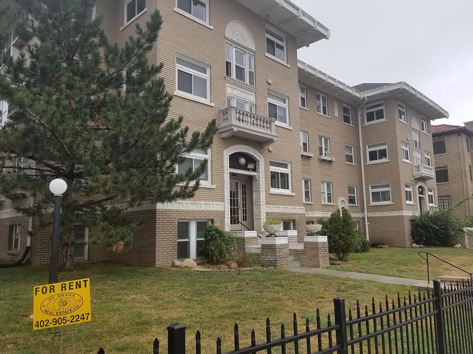 1st image of 4915 Dodge St APT 2