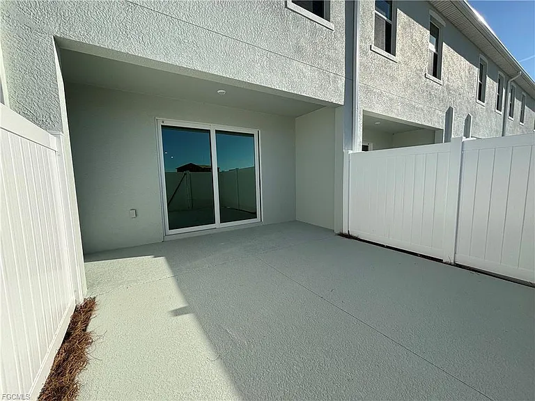 44284 Caraton Ter — Photo 10