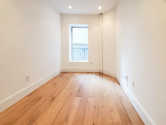 Rented by Brighton Management | media 5