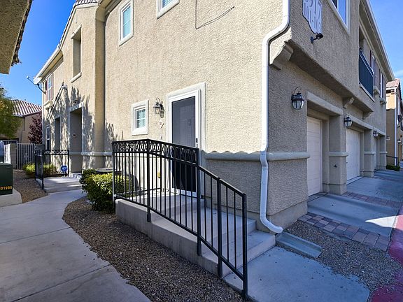 3rd image of 3917 Sweet Pine St Unit 101