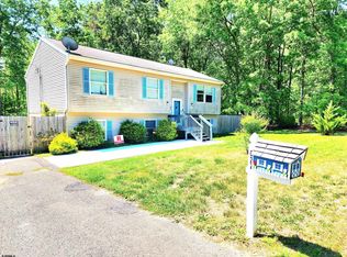 627 Dogwood Ave, Egg Harbor Township, NJ 08234
