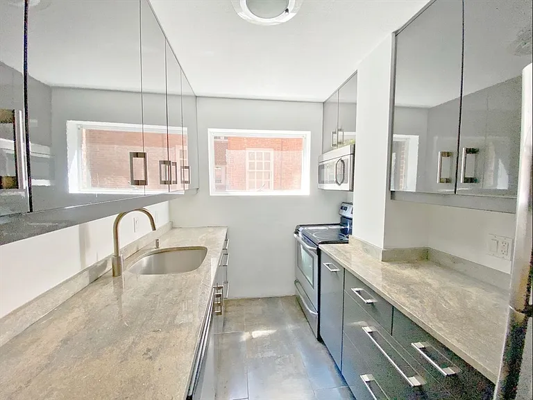 29 Concord Ave #207 — Photo 1