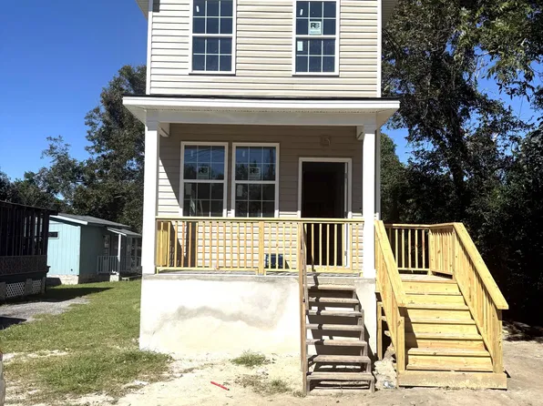 2214 Easton St, North Charleston, SC 29405