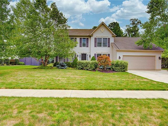 2nd image of 4334 Richwood Dr
