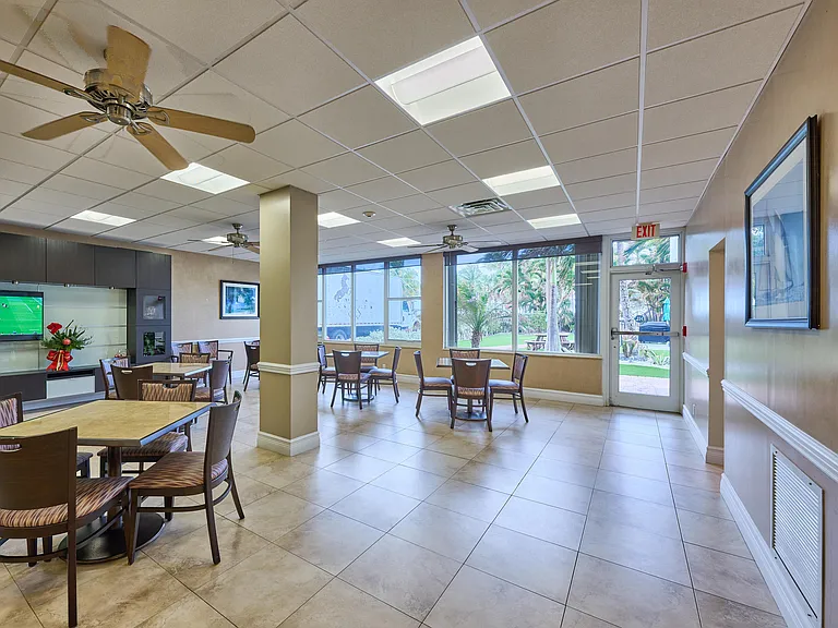 305 N Pompano Beach Blvd #1204 — Photo 30