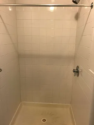 Rented by Flatiron Real Estate Advisors LLC | media 23