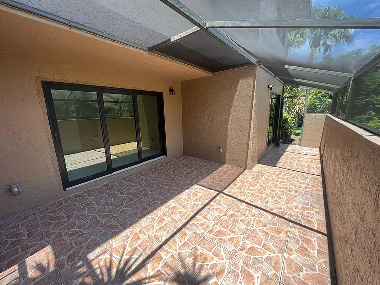 3810 NW 23rd Ct — Photo 32