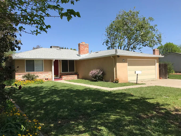1225 Marlin Pl — Photo 7
