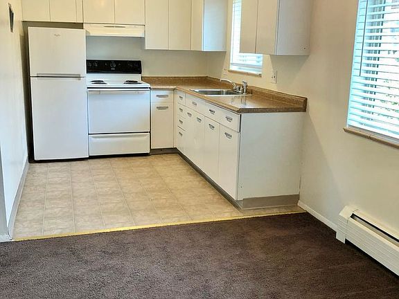 2nd image of 72 W Ida Ave #10391670