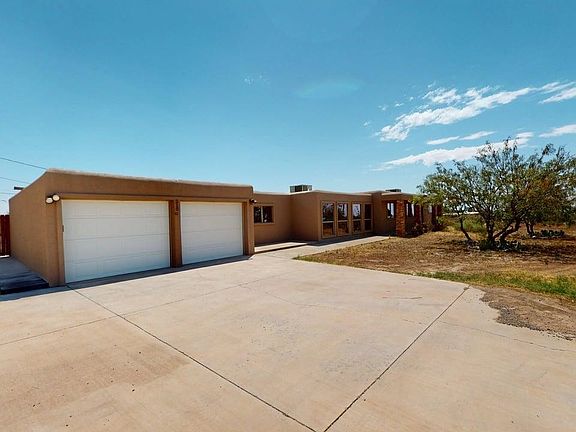 5th image of 2100 Ocotillo Dr