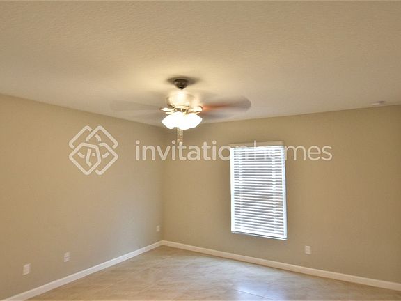 4th image of 1305 SW Gastador Ave