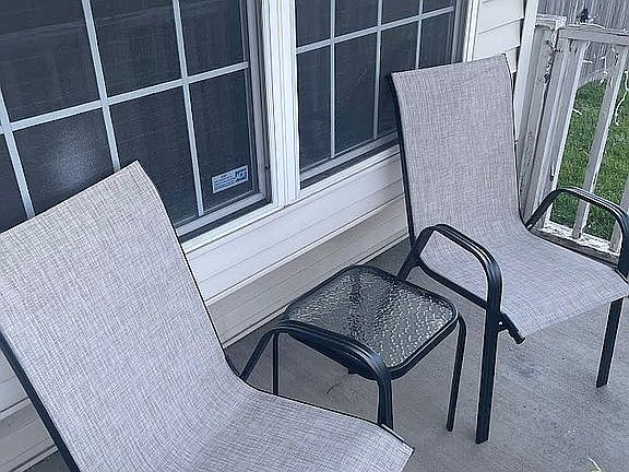 3rd image of 350 Pheasant Run Dr