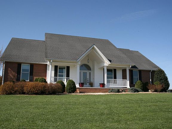 3rd image of 2301 Lake Vista Dr