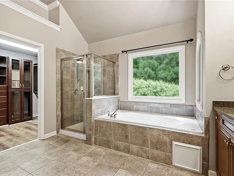 2060 Fife Ridge Ct — Photo 10