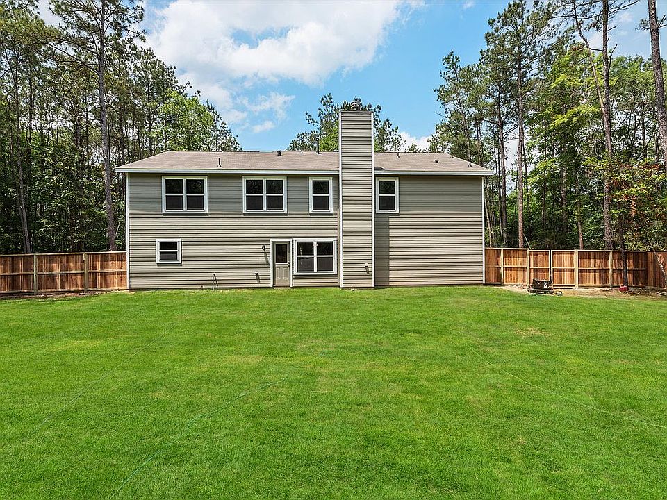2nd image of 887 Big Buck Dr