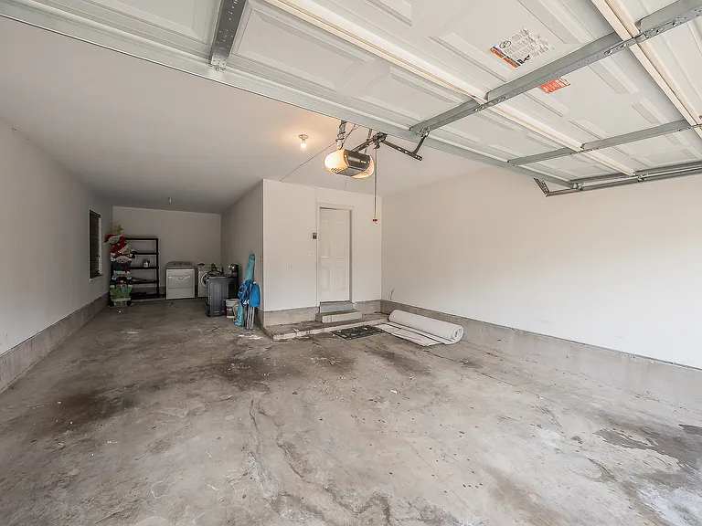 3 car garage