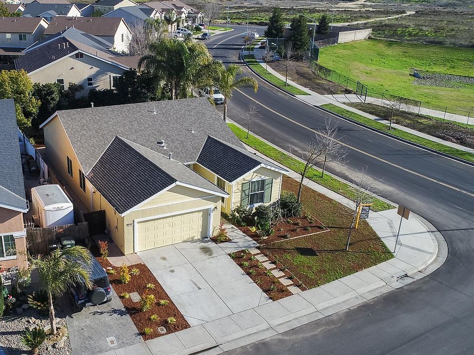 2nd image of 1968 El Sereno St