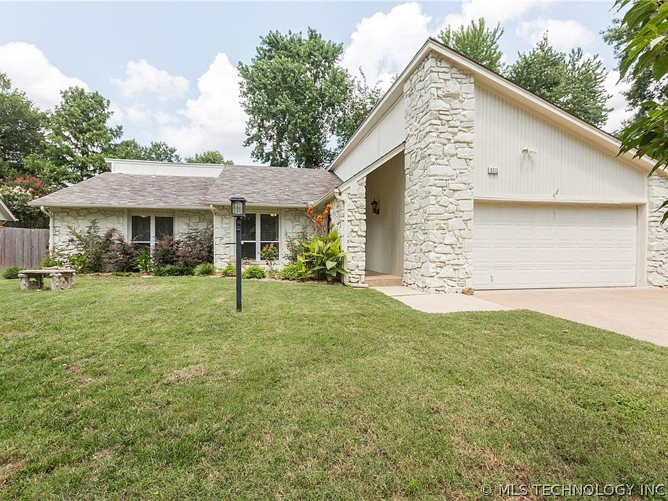 1st image of 8315 E 107th Pl