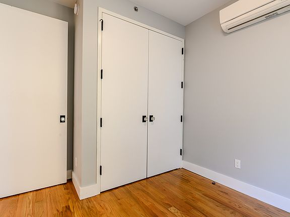 5th image of 115 Stanwix St #1703