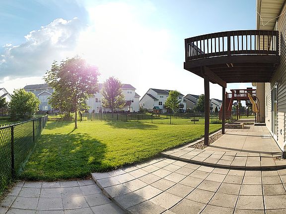 5th image of 1577 Sadler Dr