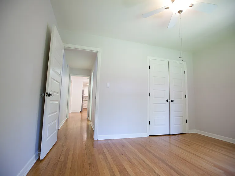 7519 Delafield Ln — Photo 18