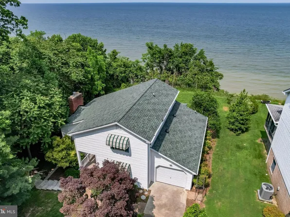 5406 Beach Dr, Saint Leonard, MD 20685