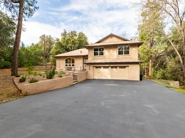 18777 Sugar Pine Dr S, Pine Grove, CA 95665