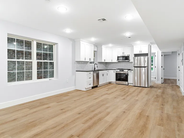 129 Mount Pleasant Ave #1 — Photo 3