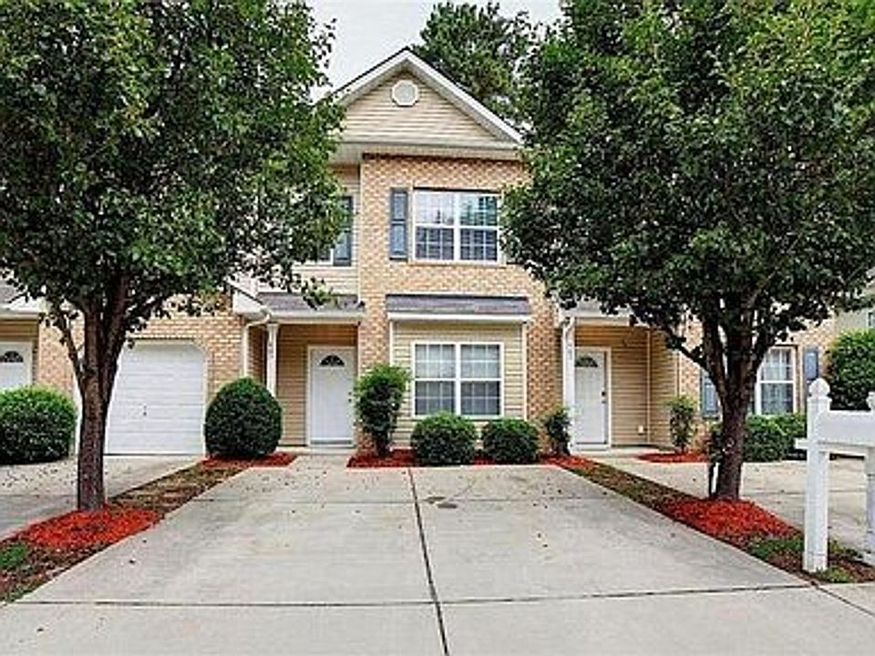 1st image of 461 Revolution Ln