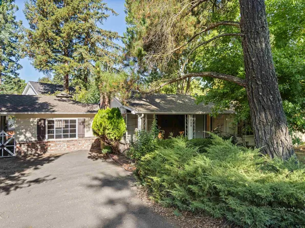 329 Glorietta Blvd, Orinda, CA 94563