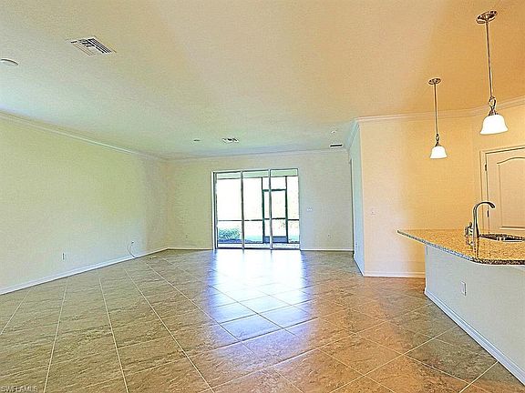 5th image of 9506 Albero Ct